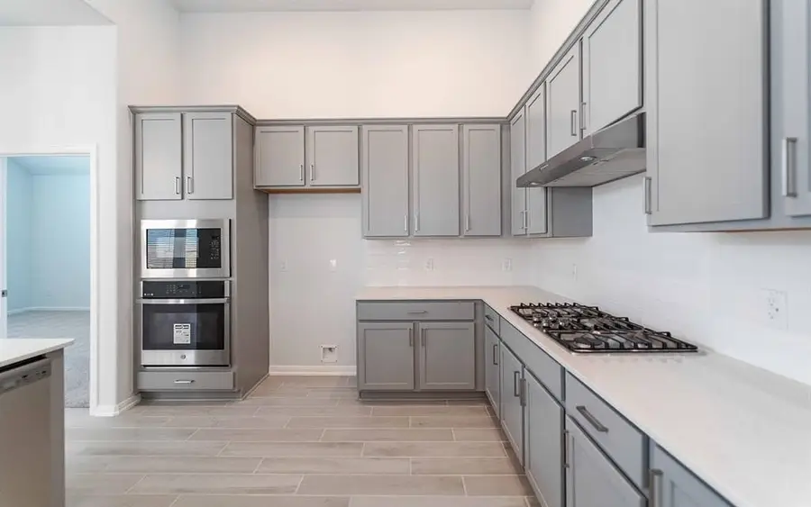 633 Canadian Trail, Dayton, TX 77535 - Image #3