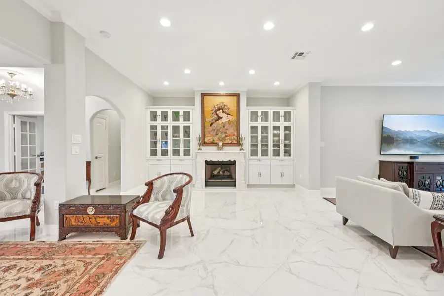 106 Mignon Lane, Houston, TX 77024 - #3