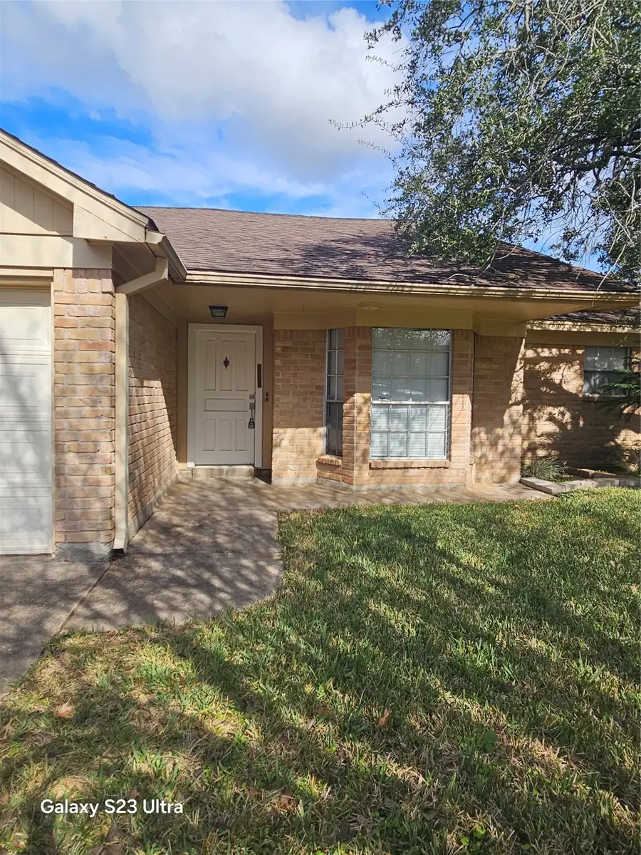 6715 La Puente, Houston, TX 77083 - Image #2