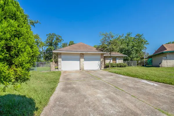 8723 Chipping Lane, Houston, TX 77088