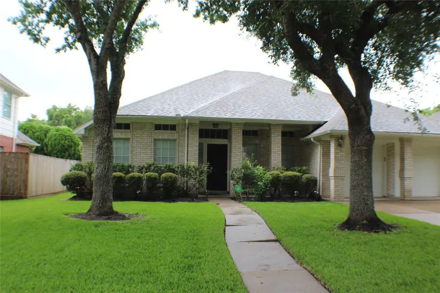 610 High Meadows Drive, Sugar Land, TX 77479 - #2