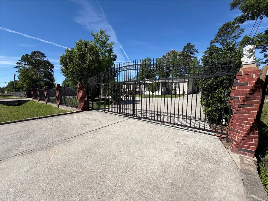 23943 Swallowtail Lane, New Caney, TX 77357 - #2