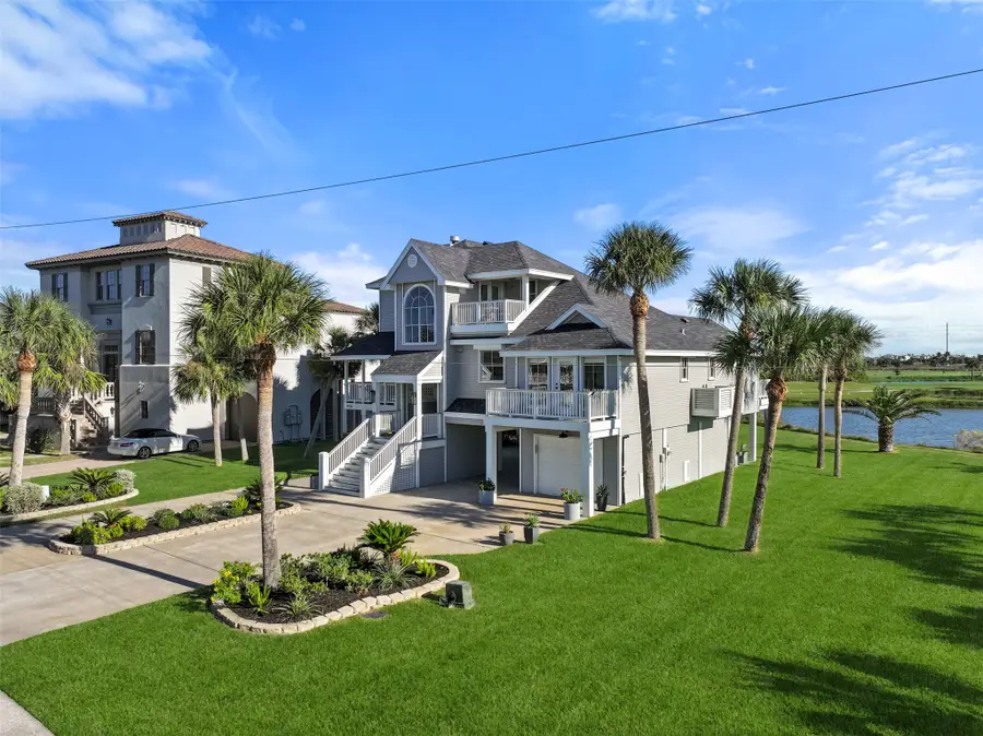 14131 Grambo Boulevard, Galveston, TX 77554 - Image #2