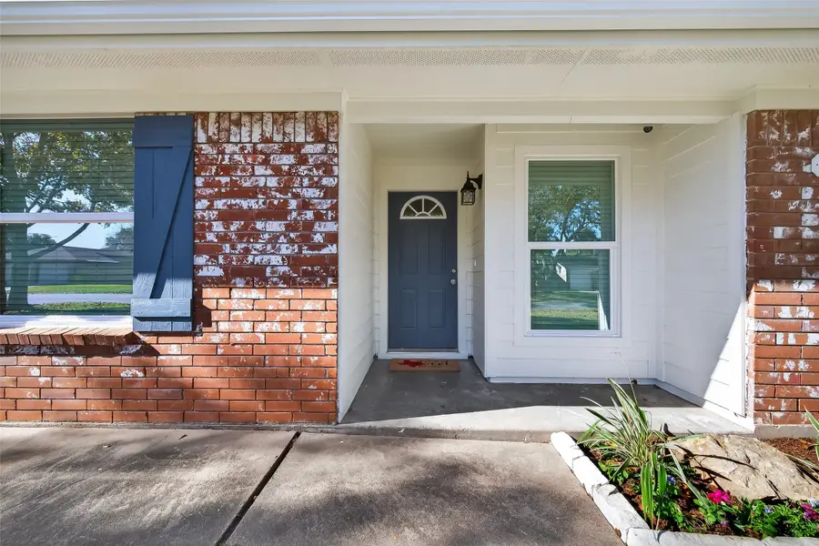 1920 Ripple Creek Drive, Rosenberg, TX 77471 - Image #2