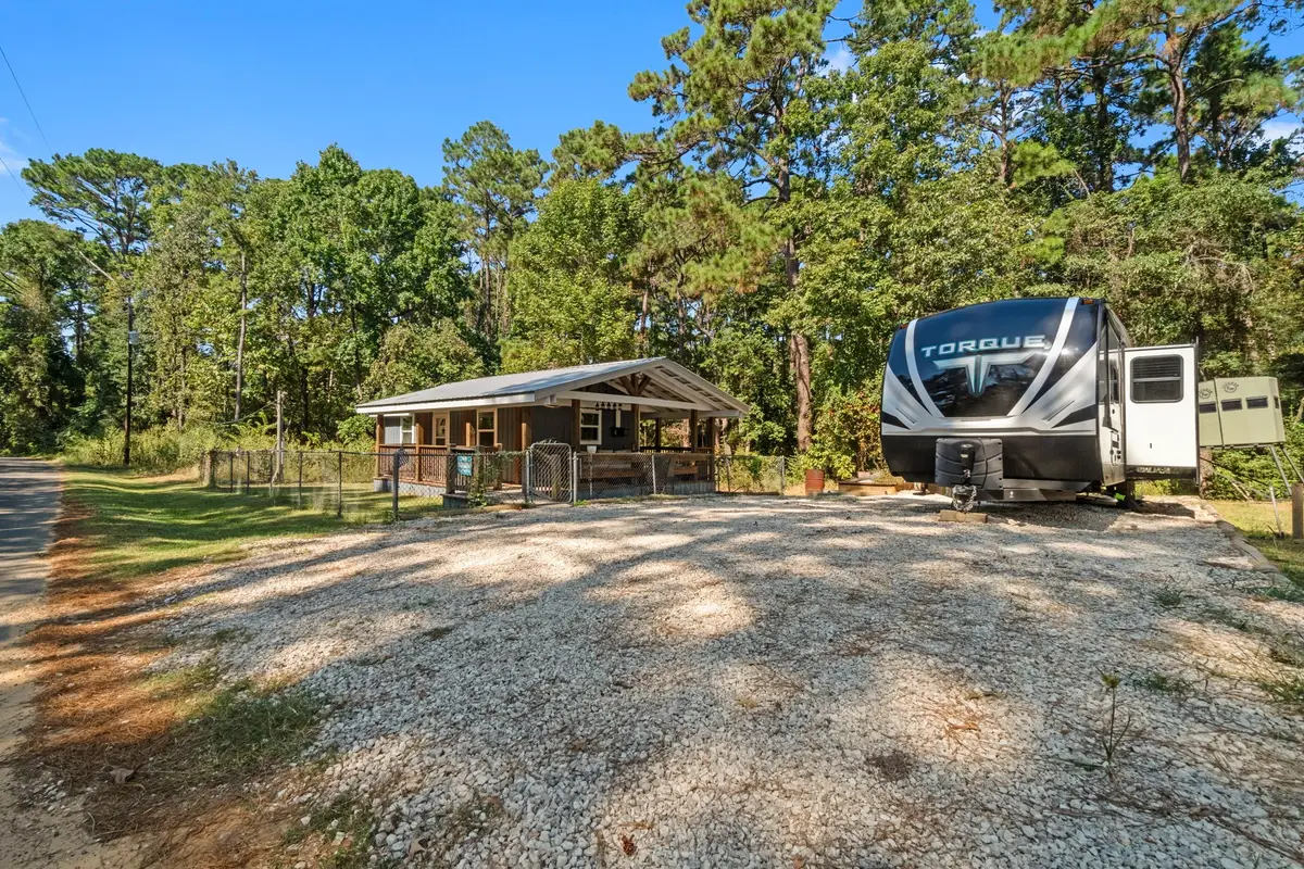 384 Phillips Road, Onalaska, TX 77360 - Image #1