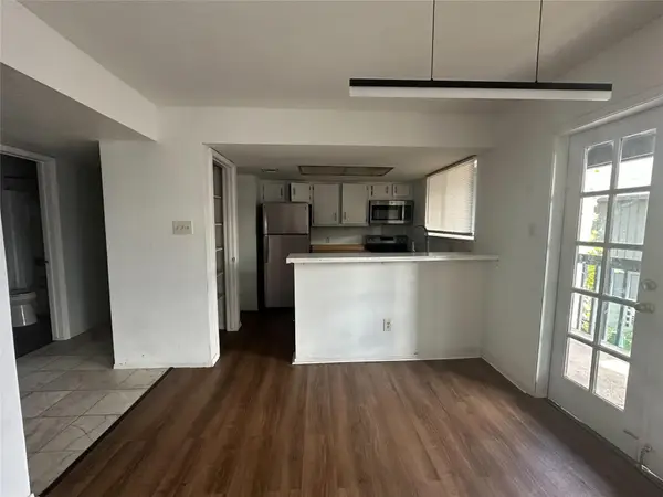 9009 Richmond Avenue #407, Houston, TX 77063