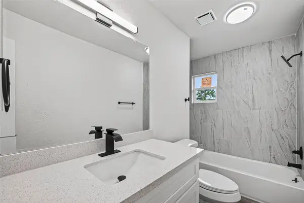 8310 Wild Rose Street #19C, Houston, TX 77083