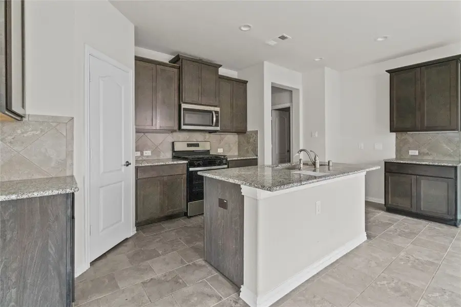 13201 Leisure Cove Drive, Texas City, TX 77568 - Image #3