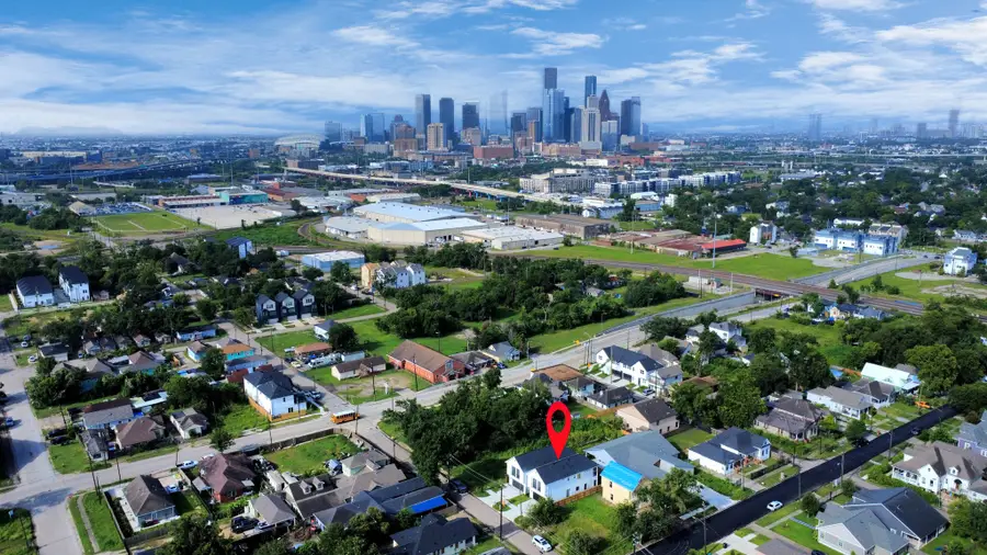 1917 West Street, Houston, TX 77026 - #2