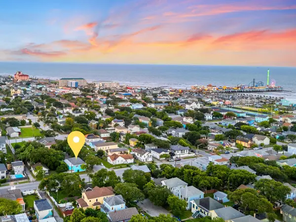 2828 Avenue O 1/2, Galveston, TX 77550