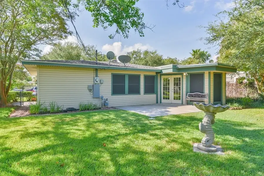 108 Dolphin Avenue, Galveston, TX 77550 - #2