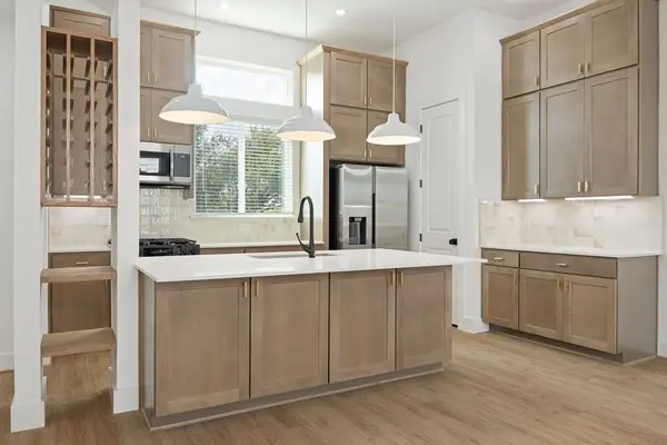 2125 Hoskins Drive #D, Houston, TX 77080