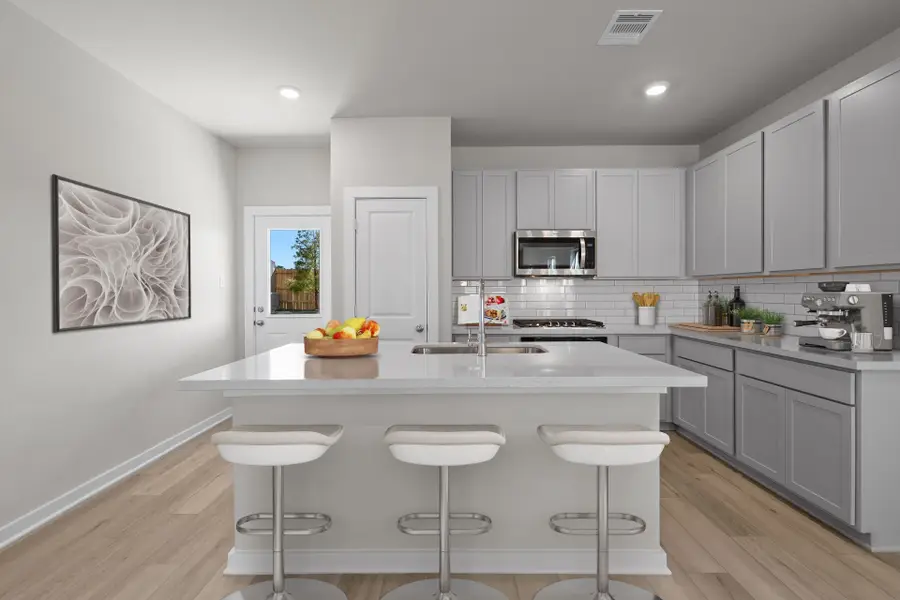 12170 Ridge Top Drive, Conroe, TX 77304 - Image #2