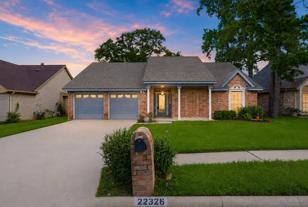 22326 Mosswillow Lane, Tomball, TX 77375
