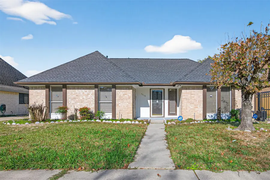 9919 Sagemill Drive, Houston, TX 77089 - Image #2