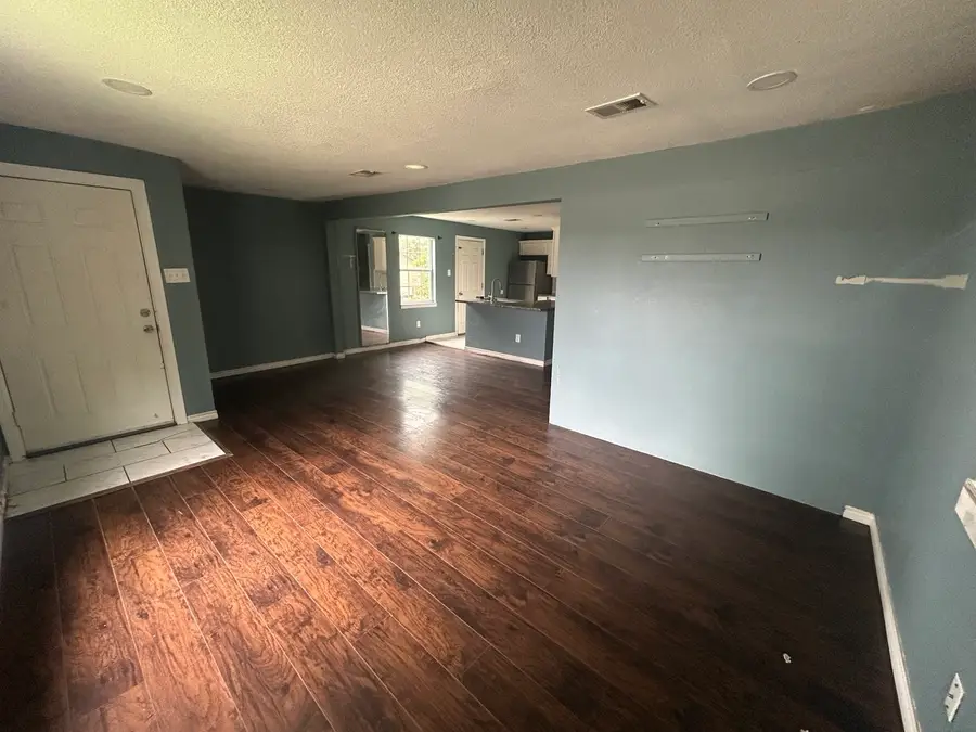 312 10th St N, Texas City, TX 77590 - #3