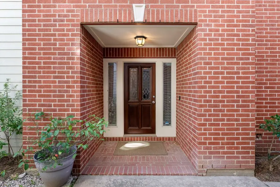 922 E Heights Hollow Lane, Houston, TX 77007 - #2