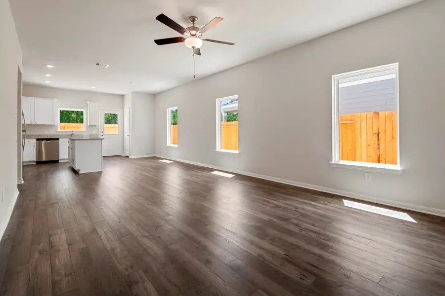 8210 Vanilla Orchid Drive, Houston, TX 77016 - Image #3