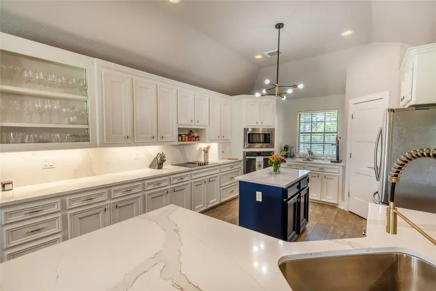 227 Briarwood Drive, Bellville, TX 77418 - #3