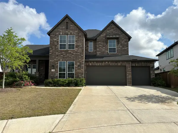 32006 Crested Knoll Court, Fulshear, TX 77441