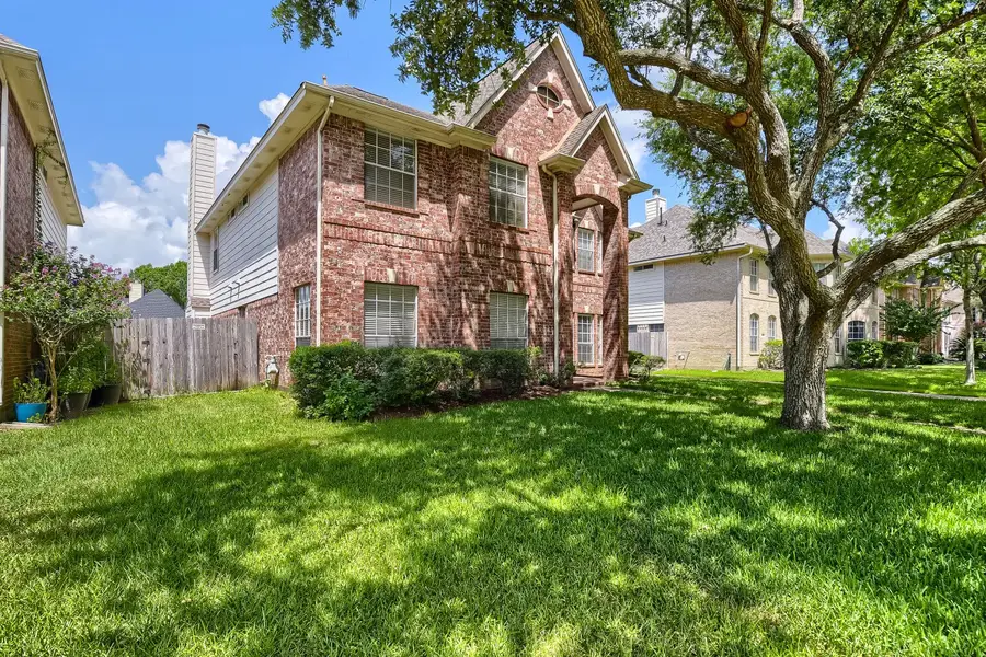 2513 La Rochelle Court, Seabrook, TX 77586 - #2