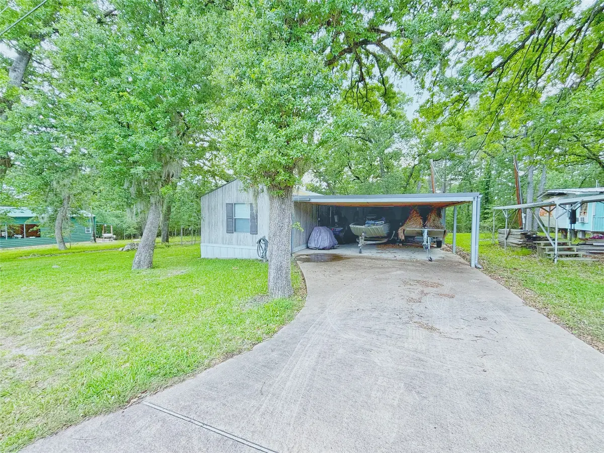 8 River Drive, Trinity, TX 75862 - #1
