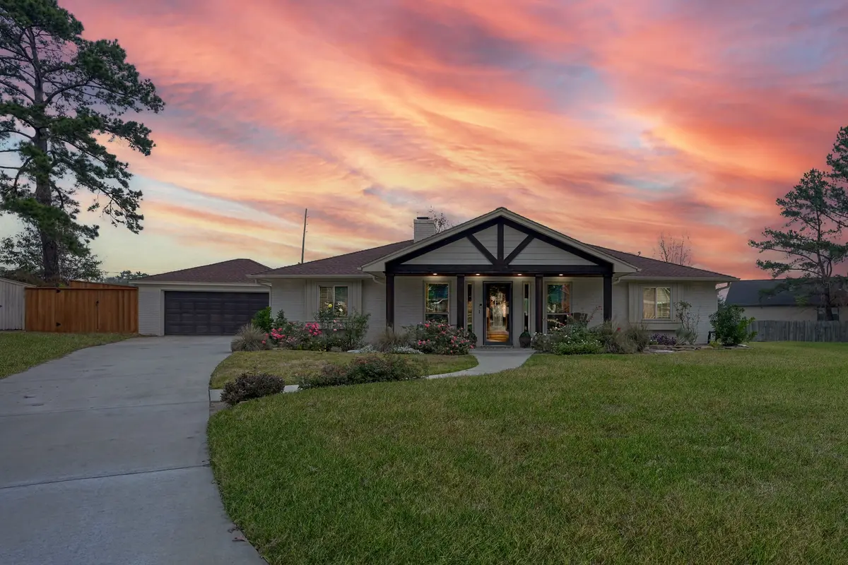 8 Cambridge Circle, Conroe, TX 77304 - #1