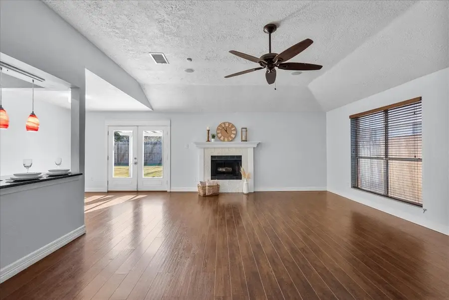 2319 Leading Edge Drive, Friendswood, TX 77546 - Image #3