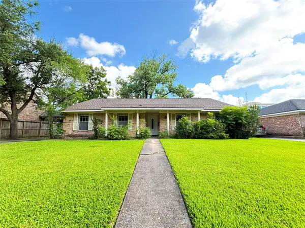 12342 Barryknoll Lane, Houston, TX 77024