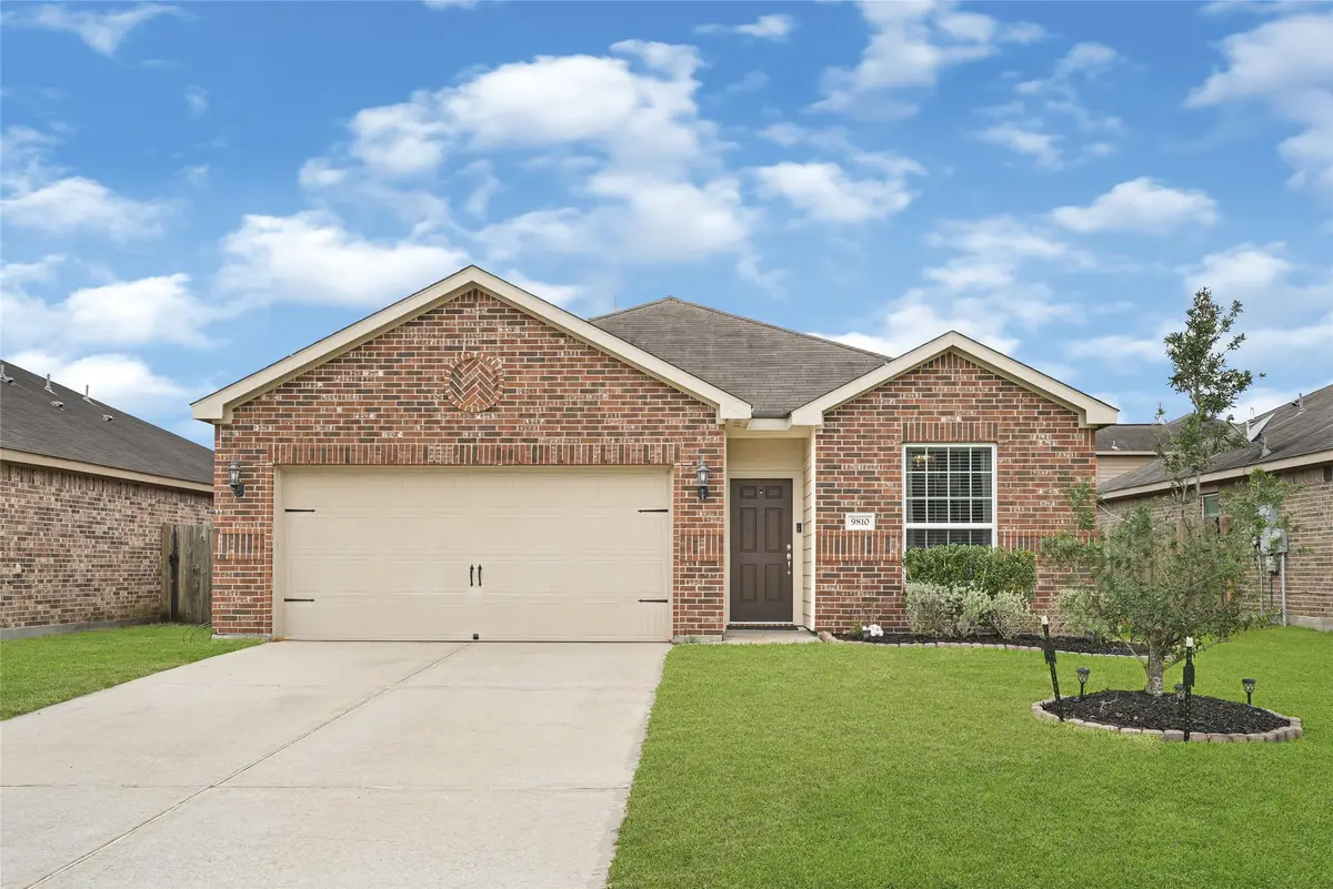 9810 Steel Knot Lane, Iowa Colony, TX 77583 - #1