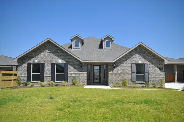 2114 Amistaqd Road, League City, TX 77539