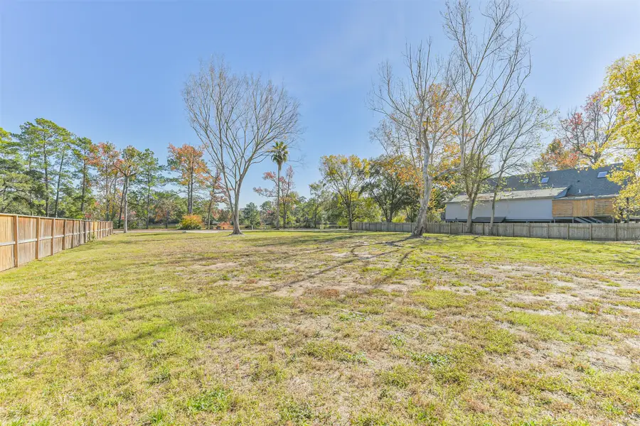 17612 White Perch Lake Dr, Conroe, TX 77384 - Image #3