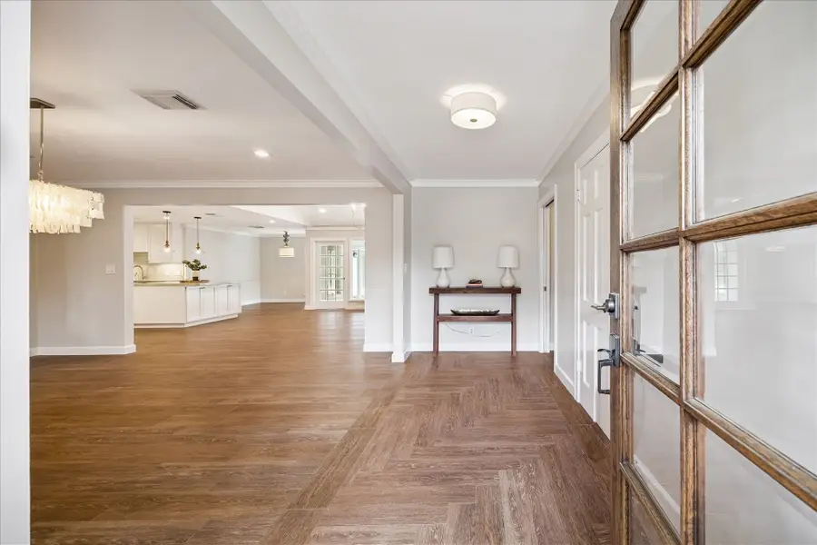 10106 Candlewood Drive, Houston, TX 77042 - #2