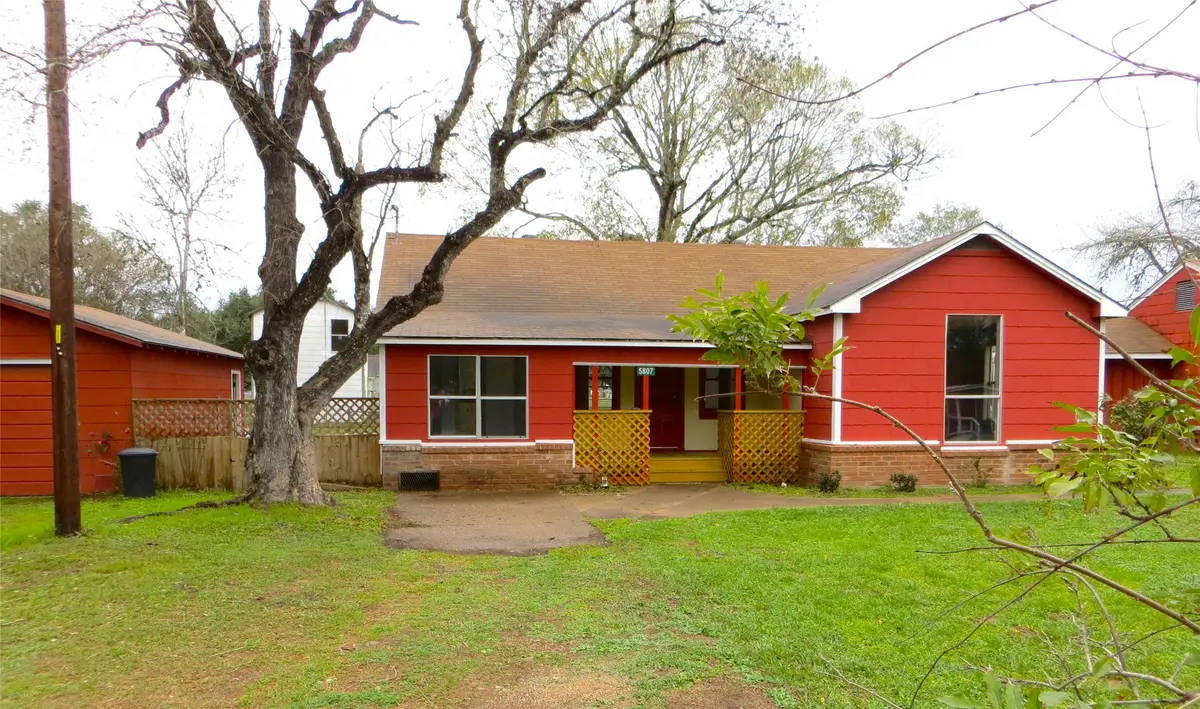 5807 Avenue D, Sheridan, TX 77475 - Image #1