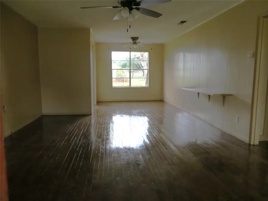 5807 Avenue D, Sheridan, TX 77475 - Image #2