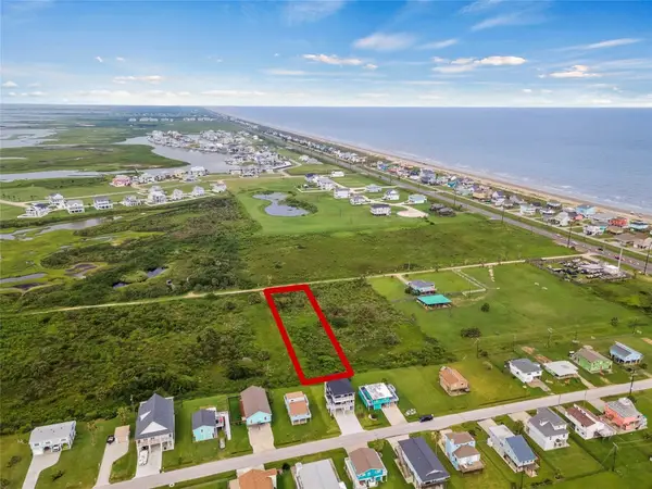 4118 Seabird Drive, Galveston, TX 77554