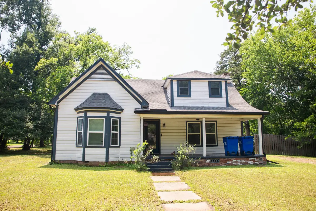 617 S 5th Street, Crockett, TX 75835 - #1