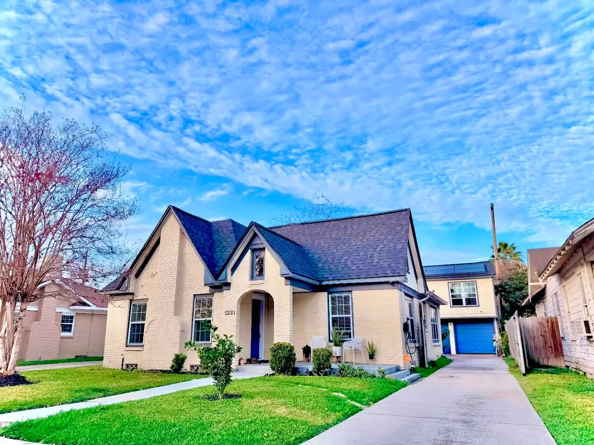 5221 Claremont Street, Houston, TX 77023 - Image #1
