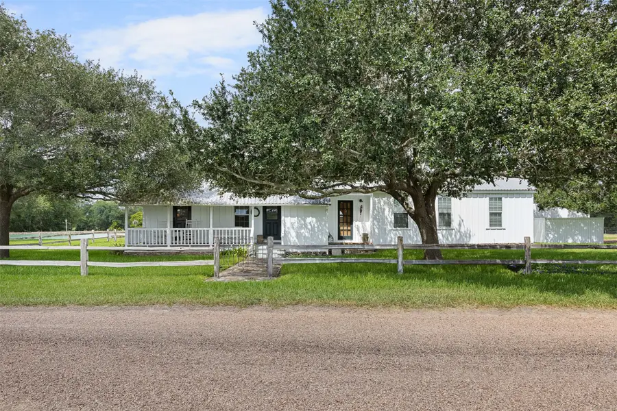 3523 Seidel Road, Schulenburg, TX 78956 - #2
