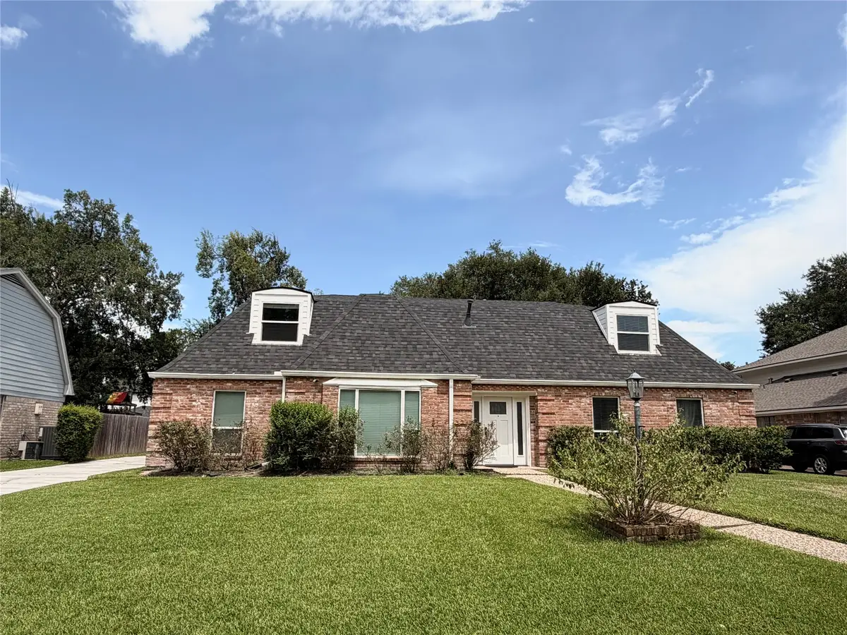 919 Longview Drive, Sugar Land, TX 77478 - #1