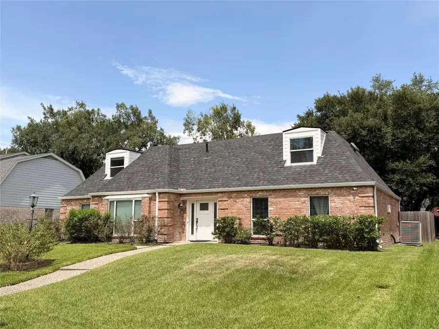 919 Longview Drive, Sugar Land, TX 77478 - #2