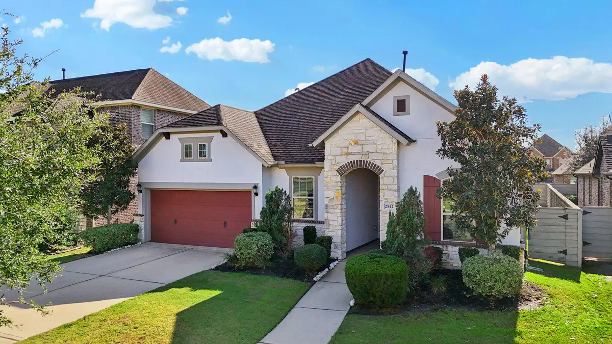 2542 Deerwood Heights Lane, Manvel, TX 77578 - Image #1
