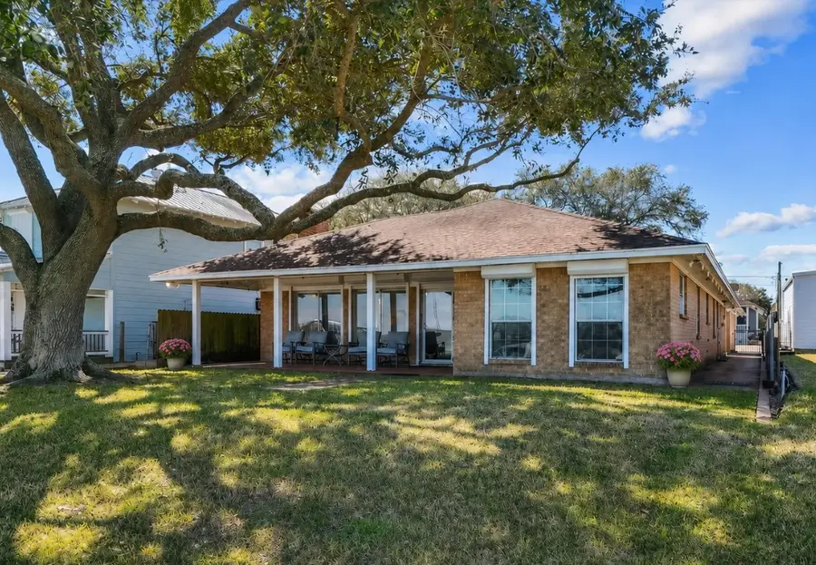2823 Bayshore Drive, Bacliff, TX 77518 - #3