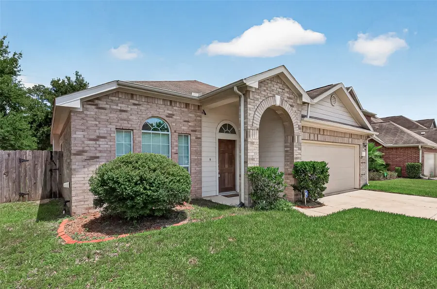 10511 Whisper Bluff Drive, Humble, TX 77396 - #2