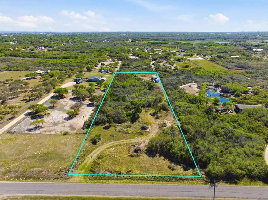 811 W Moore Avenue, Aransas Pass, TX 78336 - #2