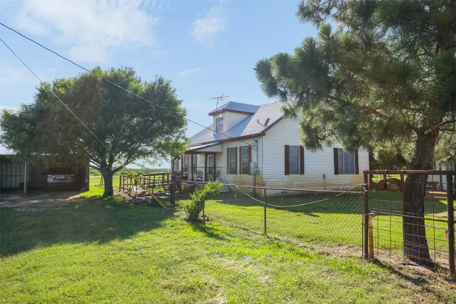 1546 County Road 203, Paige, TX 78659 - #3