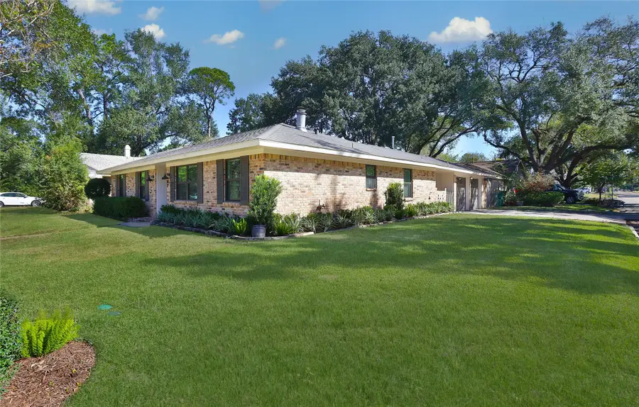 4402 Fallbrook Drive, Houston, TX 77018 - #3