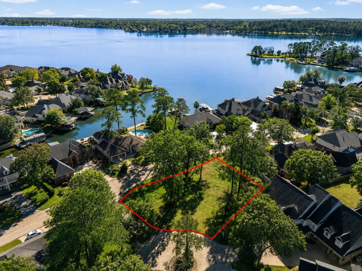 000 Wedgewood Dr, Montgomery, TX 77356 - #1
