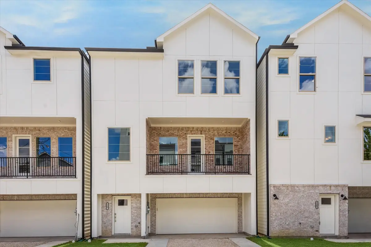 5307 Eigel Street, Houston, TX 77007 - Image #1