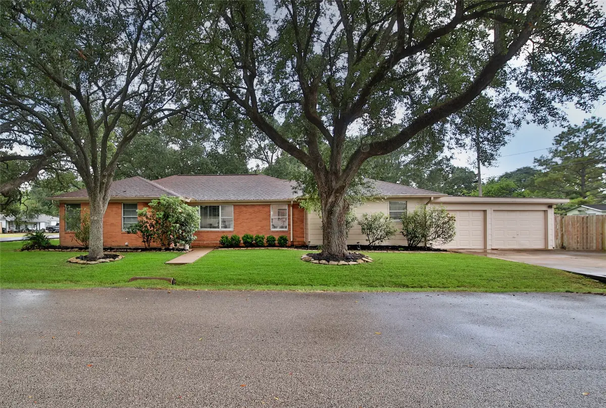 808 Avenue K, Rosenberg, TX 77471 - #1
